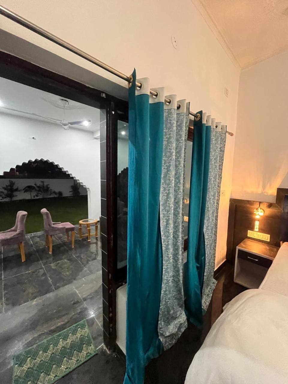 La Calma Homestay Khajuraho Exterior photo