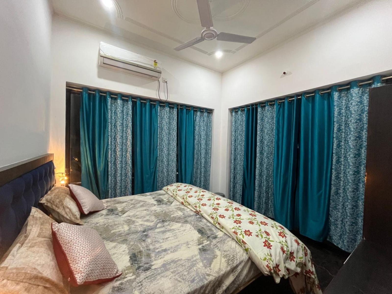 La Calma Homestay Khajuraho Exterior photo